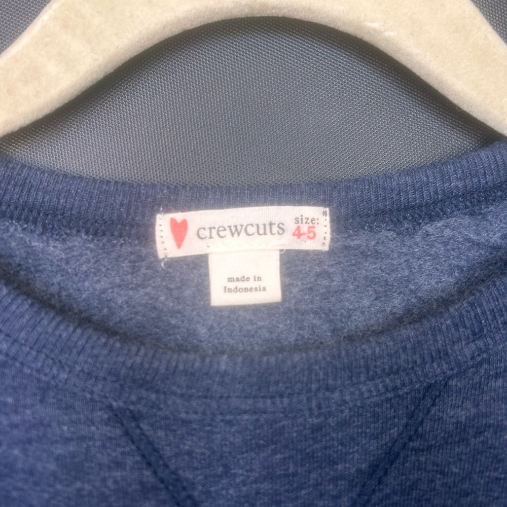 Crewcuts cozy sweatshirt with ruffled sleeves (size 4-5) - Picture 2 of 3